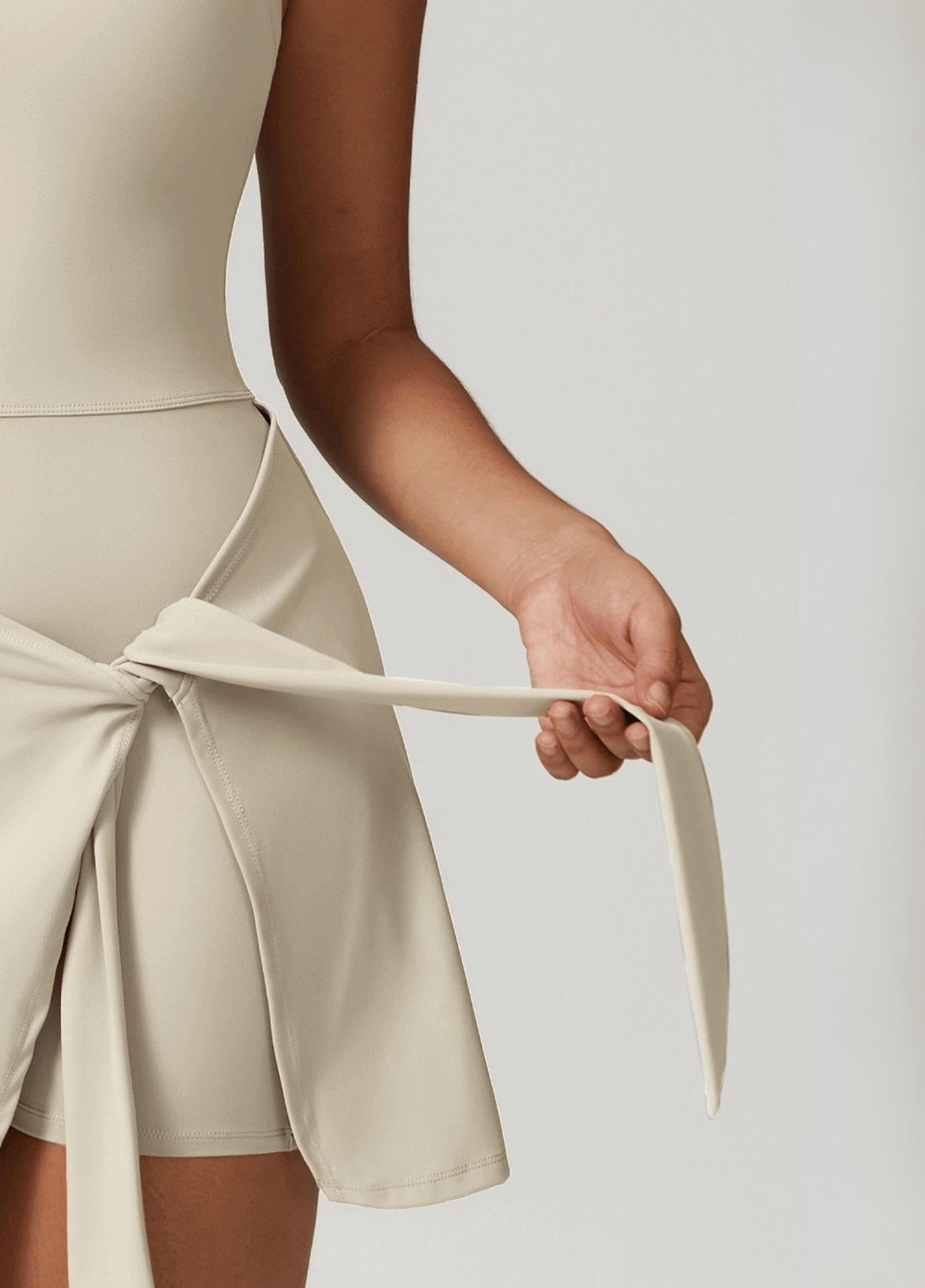 ateliercombinaison DONE Short Sports Jumpsuit Long Sleeved Gym Set Women Yoga Clothes Rompers Workout One-piece Suit Female Outdoor Recreation Bodysuits